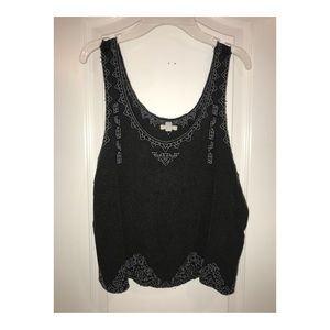 Loose crop tank